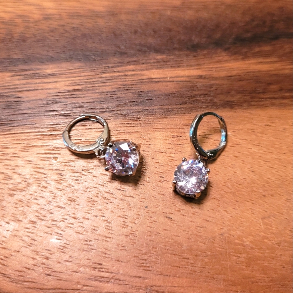 Beautiful clear crystal cubic zirconia, 925 marked silver earrings. Brand new